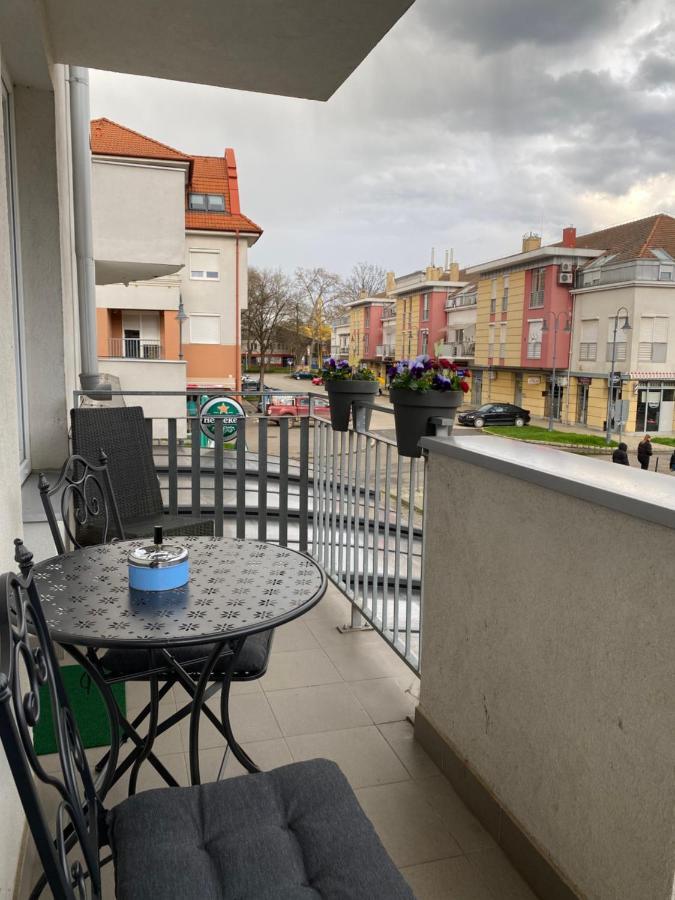 Happy Seasons Szoboszlo Apartment Hajdúszoboszló Exterior foto